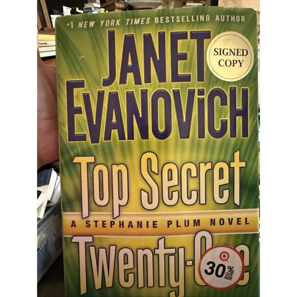 Top Secret Twenty-One by JANET EVANOVICH -SIGNED- - Picture 1 of 8